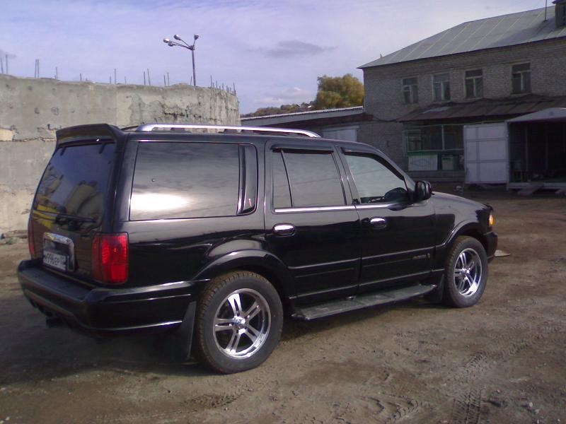 Lincoln Navigator 2001 Р±РµР»С‹Р№