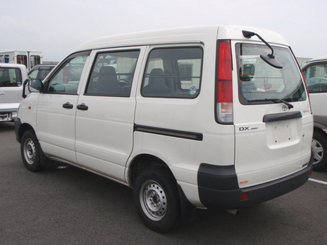 Таун айс дизель. Toyota Town Ace дизельный 1999. Микроавтобус Toyota Noah 1999. Тойота Town Ace Noah van. Тойота Таун айс микроавтобус белый.